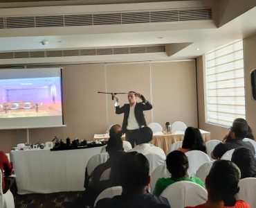 “The Lighting Workshop” conducted by the Linea Light Group